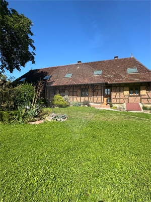 ferme à la vente -   71330  LE PLANOIS, surface 247 m2 vente ferme - UBI433192823